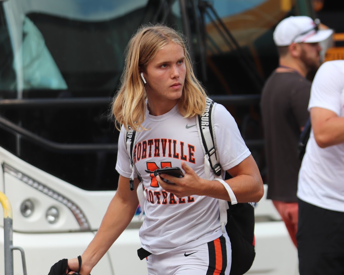 DrewRankin1 - Social House News Drew Rankin donated his long hair to an organization that makes wigs for kids with cancer after he had it cut in January