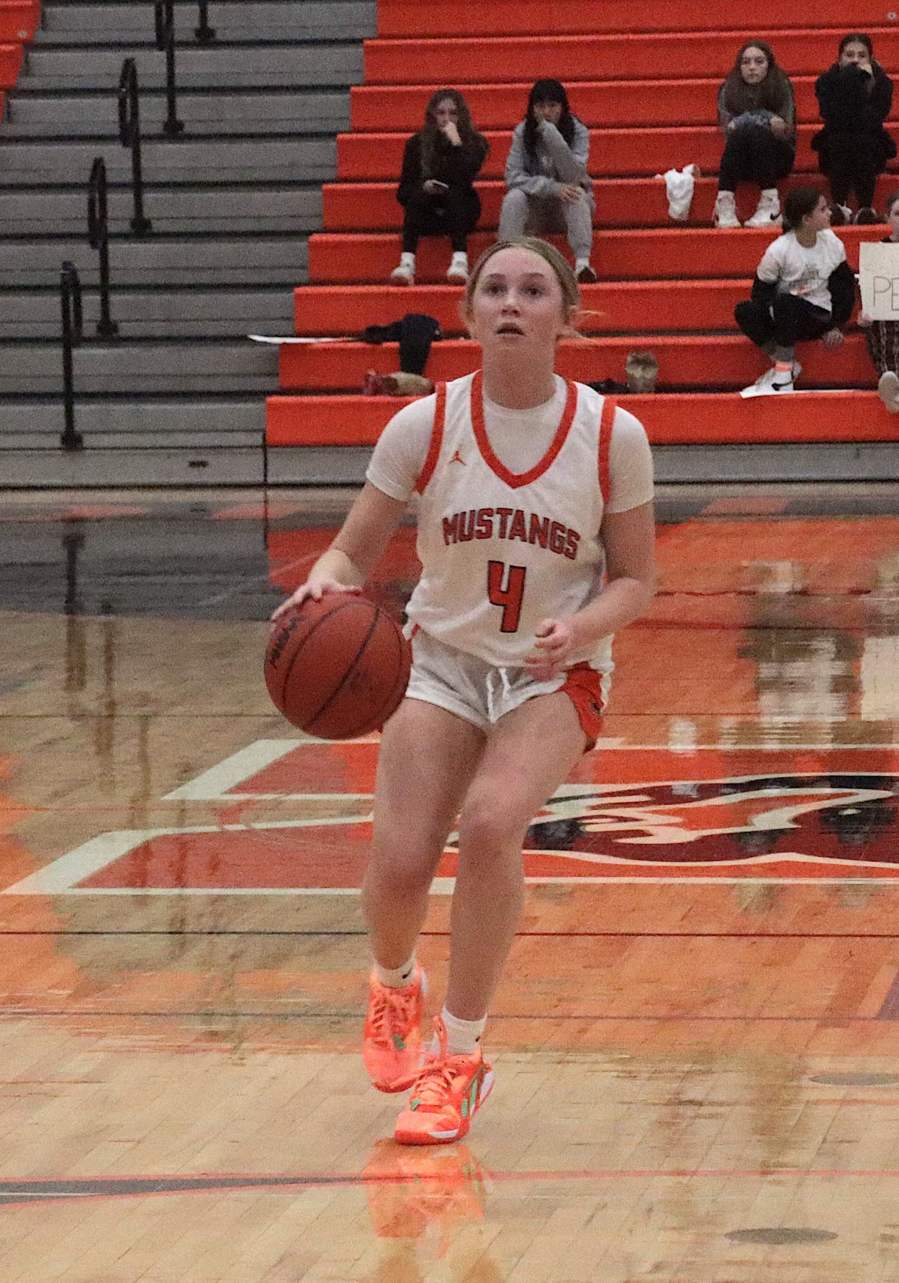 Wolves4 - Social House News Carly Pelon sets up for a jump shot