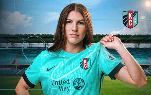  Salem grad Rodriguez scores 1st USWNT goal, signs NWSL extension