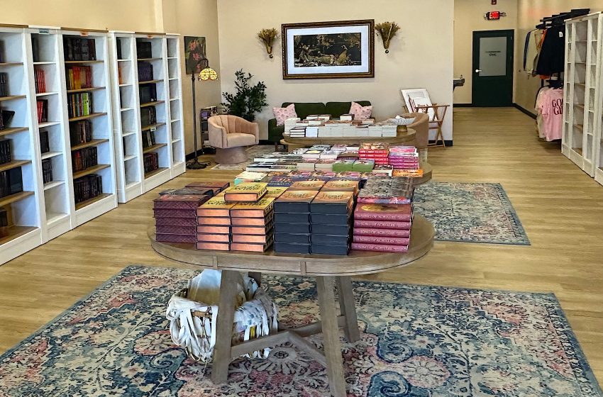 Like its name suggests, Mon Coeur A Romance Bookstore is stocked with all kinds of romance-focused books and merchandise.