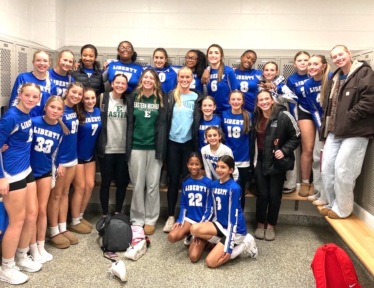 EMUvb2 - Social House News