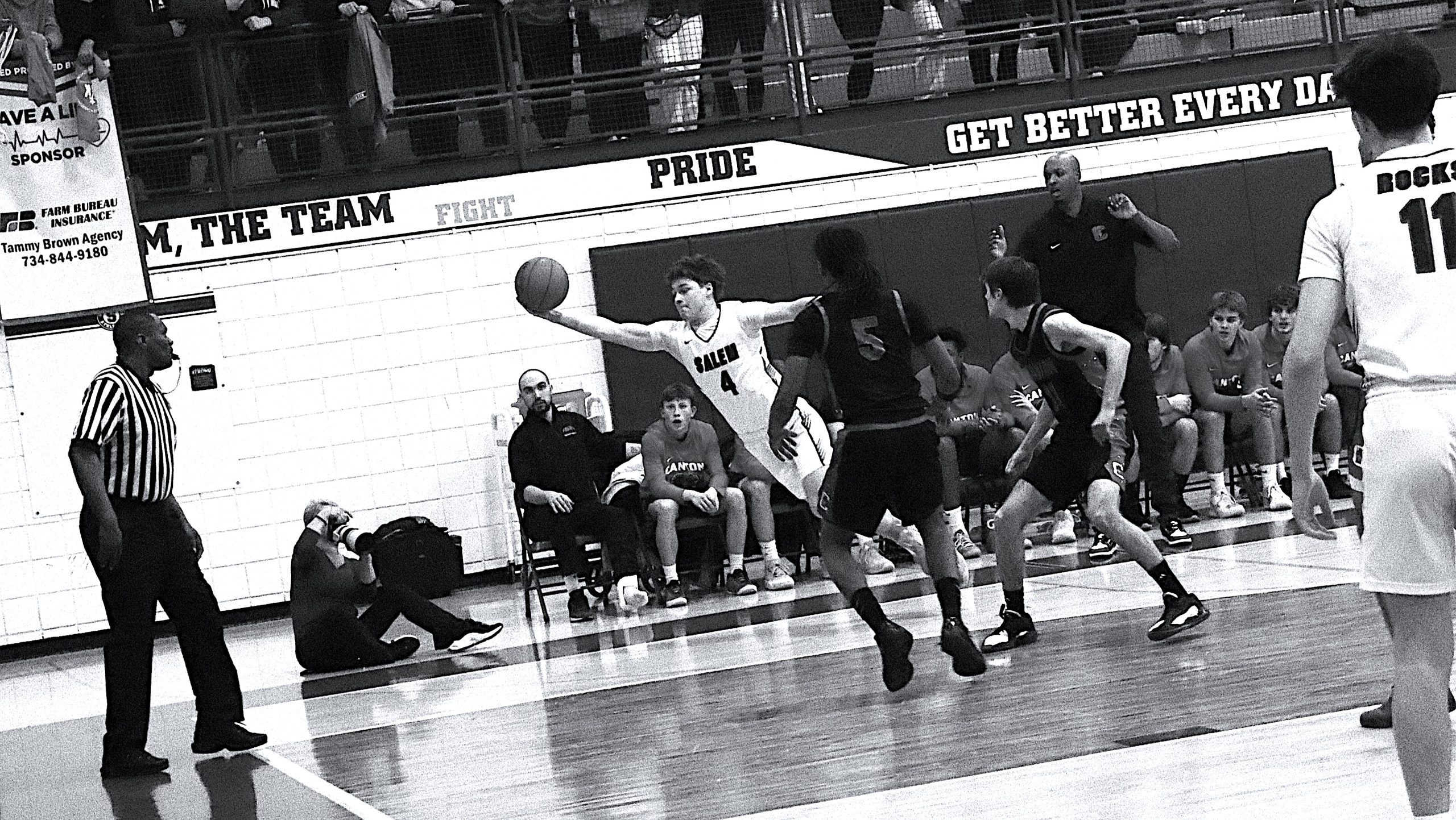 ComebackII8 - Social House News