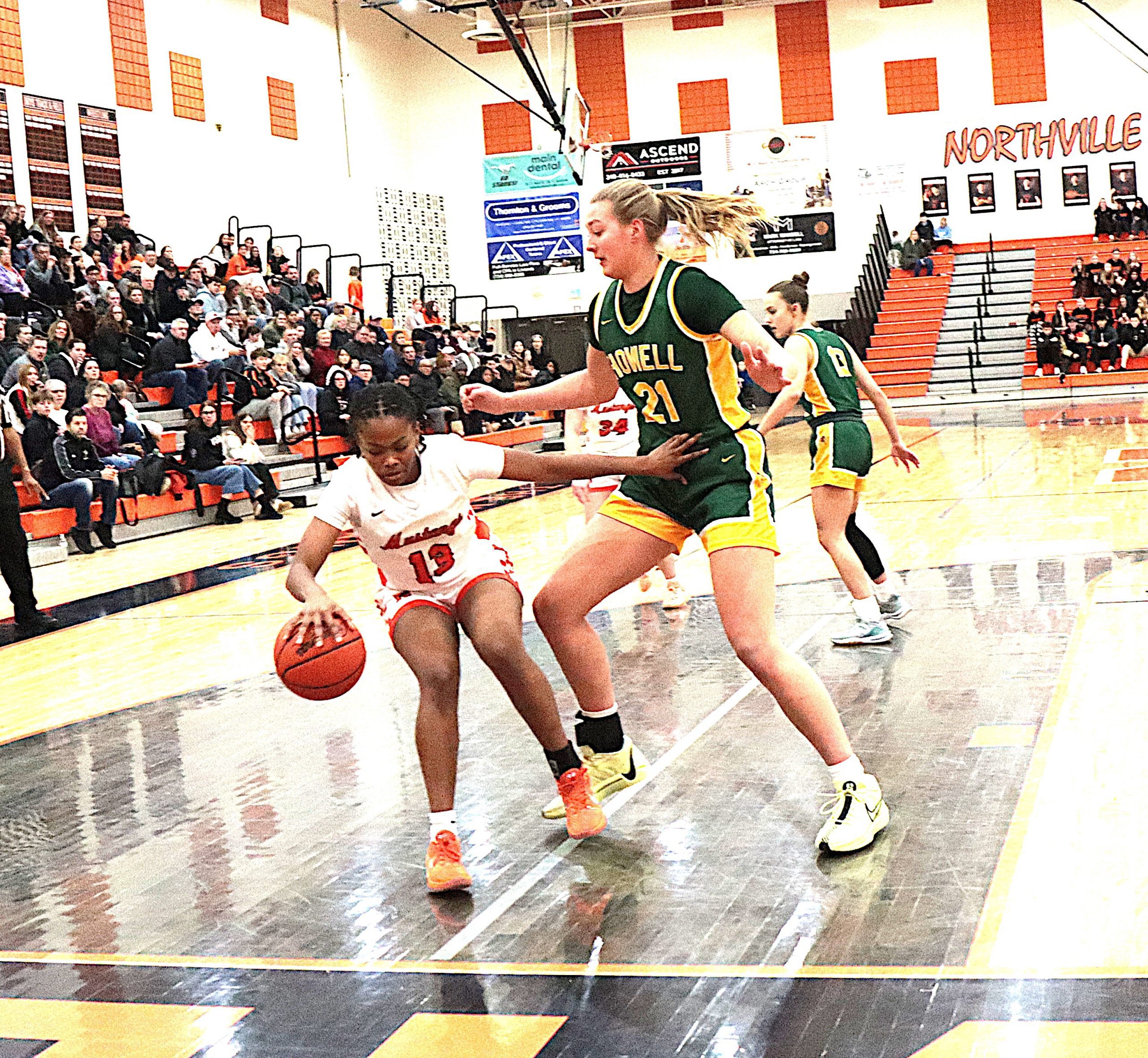 Lilly4 - Social House News