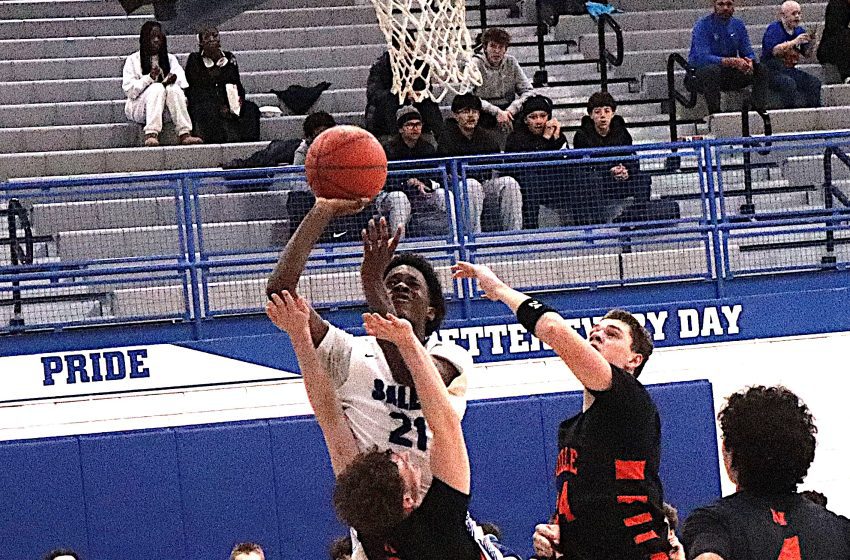  Salem’s crazy comeback sealed by epic ending in 60-59 win