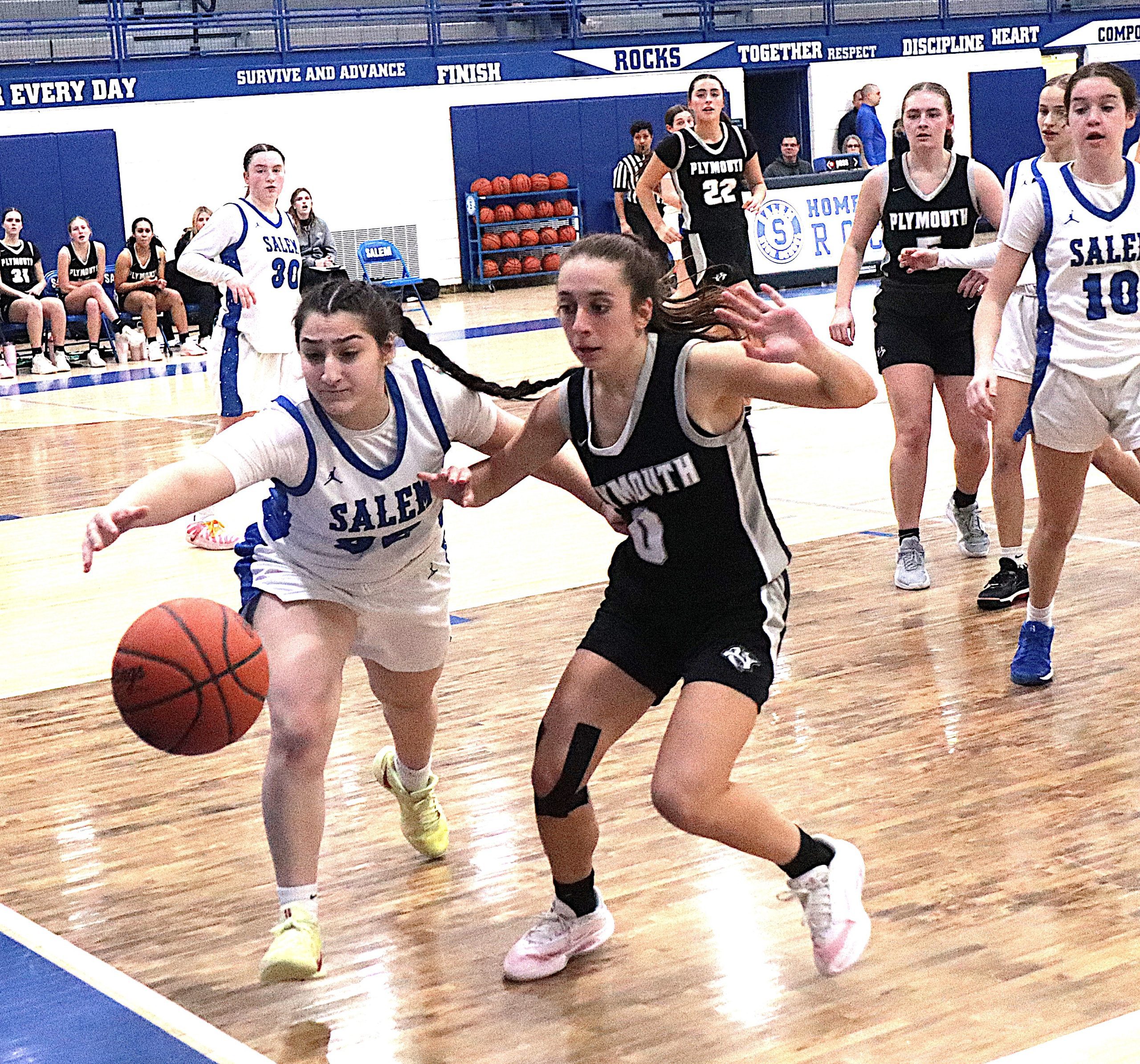 blowout14 - Social House News